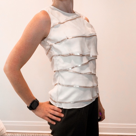 Micheal Kors, Pure Silk, Sleeveless Ruffle Blouse, US XS - freshly dry cleaned - Picture 4 of 11